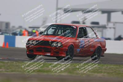 media/Jan-18-2026-CalClub SCCA (Sun) [[8bc6468723]]/Group 3 Race/Turn 1/